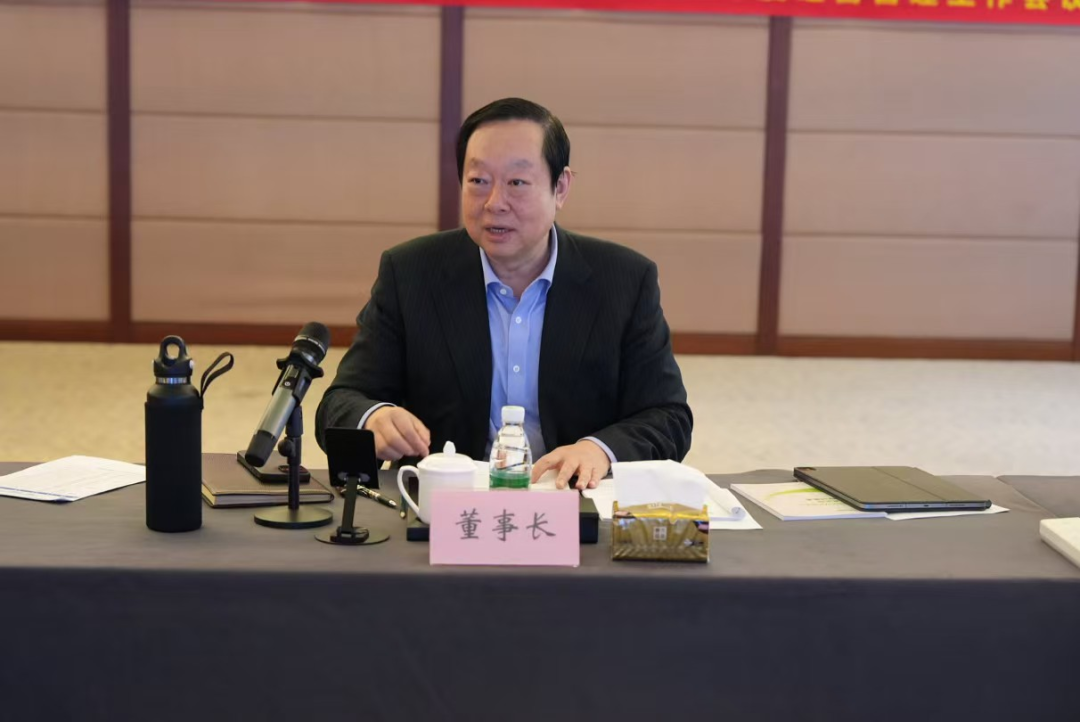 雁棲湖畔再聚首 廿載奮進啟新程——百靈天地紀念懷柔戰(zhàn)略決策會議20周年暨未來發(fā)展動員講話